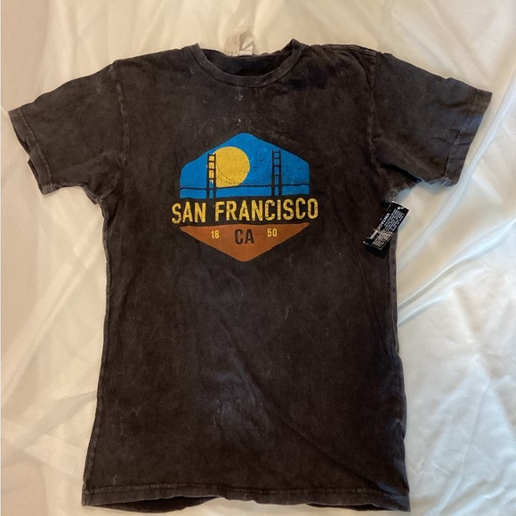 Gildan Black Graphic T-Shirt – Blue & Yellow Print – Size S - Picture 2 of 5